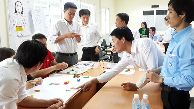 Kỹ năng bán hàng & chăm sóc Khách Hàng chuyên nghiệp - ISUZU (25 & 26.09.2014)